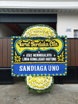 Papan Bunga Duka di Pudar